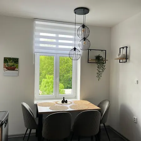 Apartman V Centru Trutnova Exterior photo